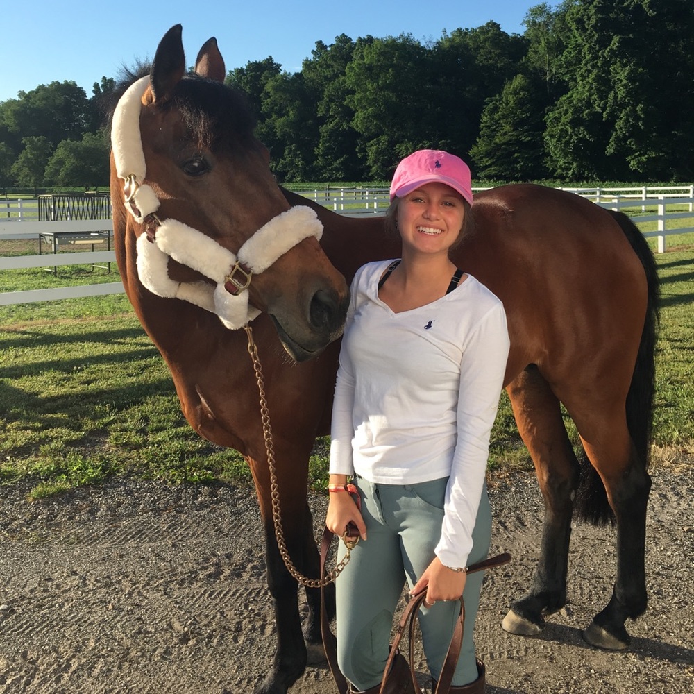 Meet your Posher, Madie